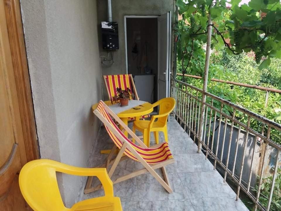 Beruka Guest House Kʼutʼaisi Exterior foto